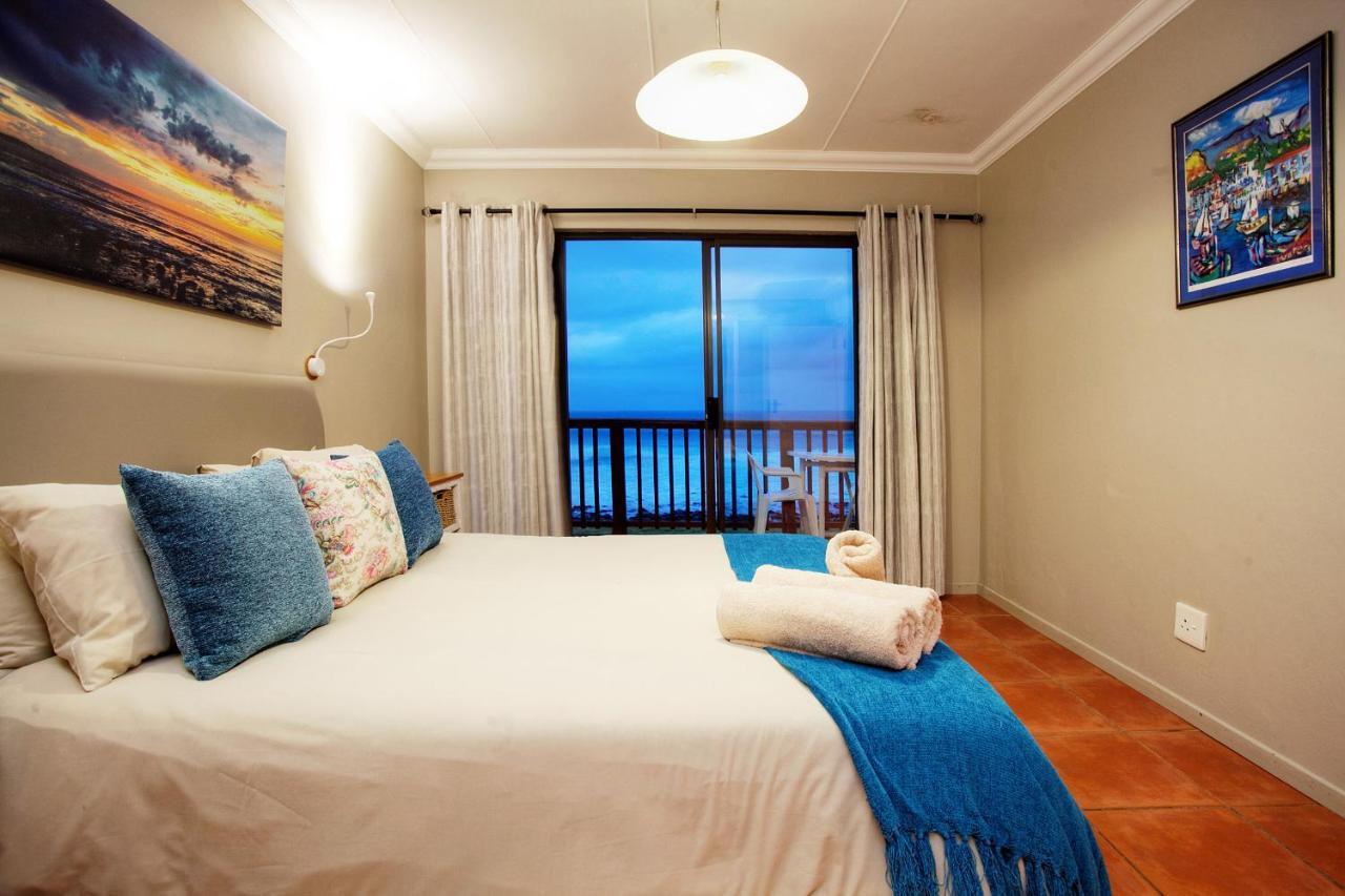 Mitford-On-Sea Aparthotel Morgan's Bay Exterior photo